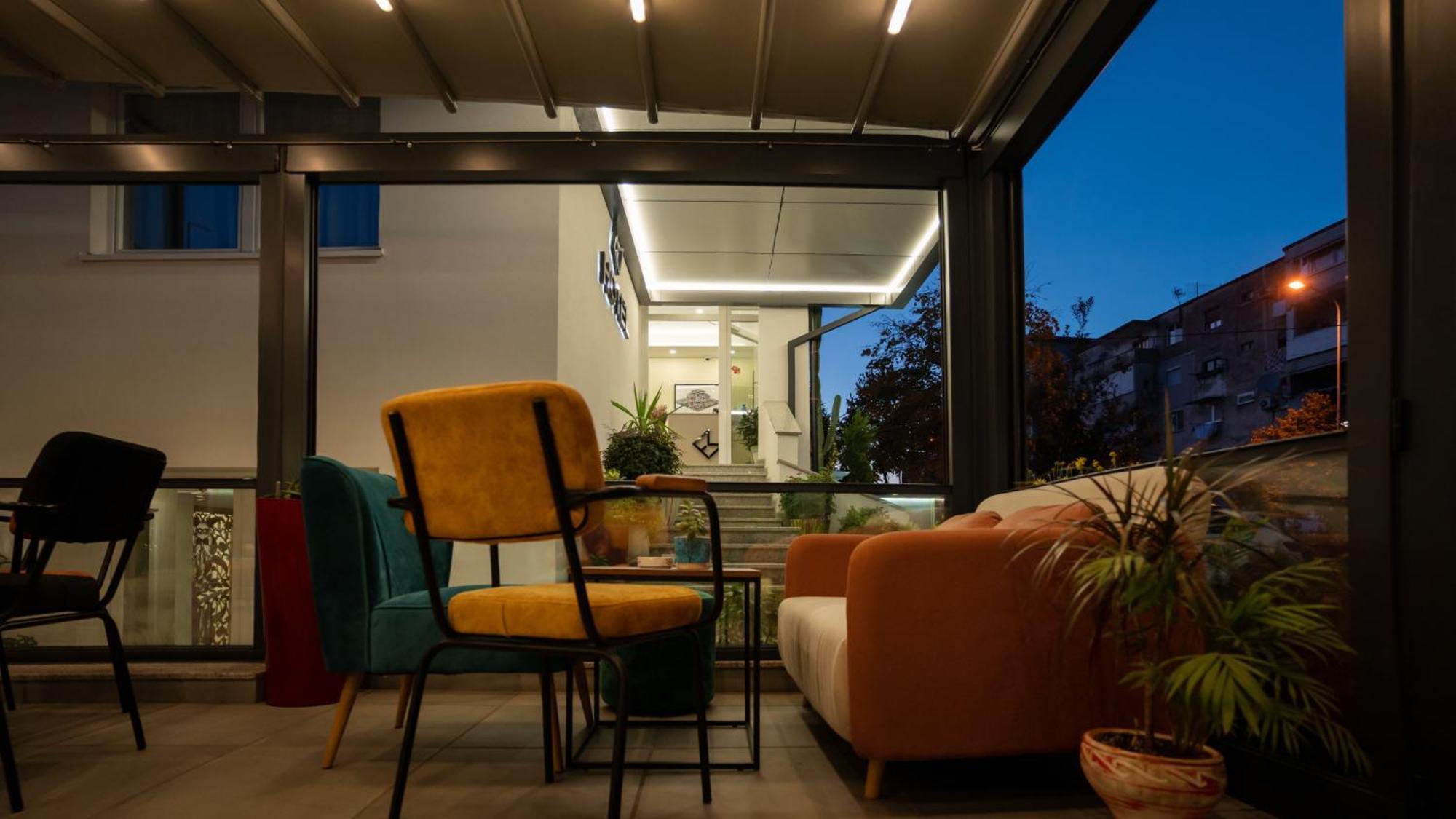 טיראנה F&M Hotel 2 מראה חיצוני תמונה