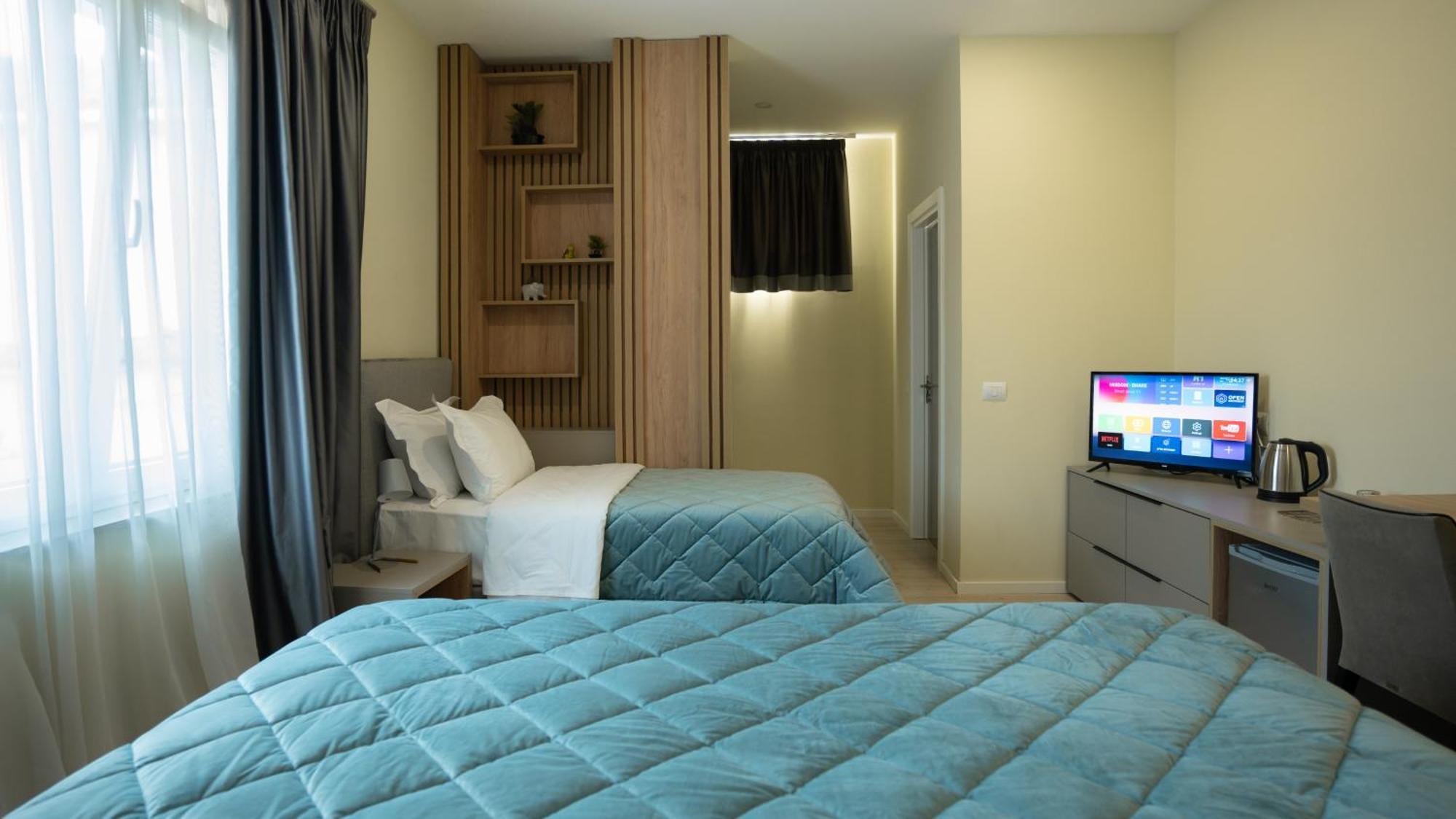 טיראנה F&M Hotel 2 מראה חיצוני תמונה
